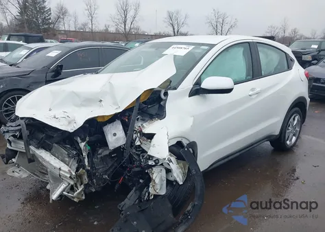 2021 Honda Hr-V Awd Lx z USA, uszkodzony, nr VIN 3CZRU6H37MM722253